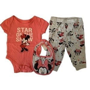 NWT. DISNEY Minnie Mouse Baby 3 Piece Outfit Set